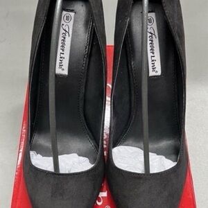 Forever Link Women's Black Heels